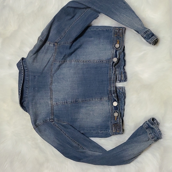 Cato Jean Jacket w/ Front Button Pockets - Picture 2 of 6